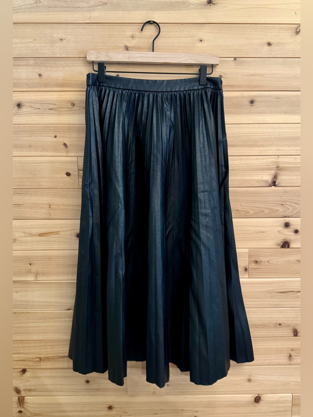 NWT Banana Republic Small Faux Vegan Leather Pleated Maxi Skirt Fall Winter Goth